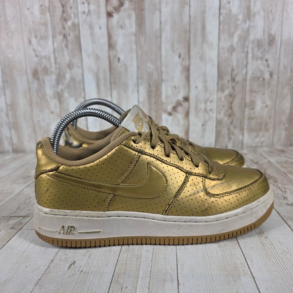 Kids Nike Air Force 1 Low Gold Metallic Perforated Sneakers‎ Youth Size 5Y